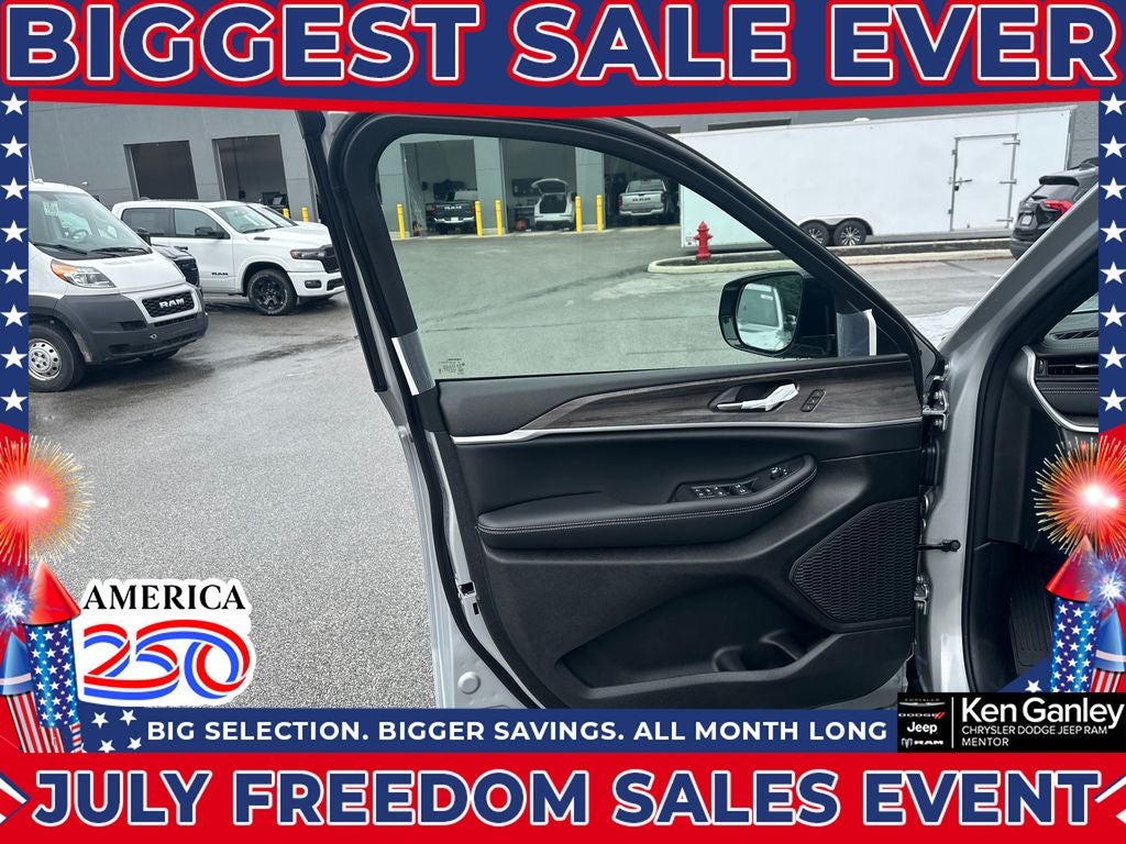 2026 Jeep Grand Cherokee GRAND CHEROKEE LIMITED 4X4