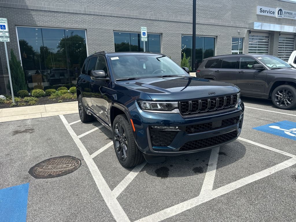 2026 Jeep Grand Cherokee GRAND CHEROKEE LIMITED RESERVE 4X4