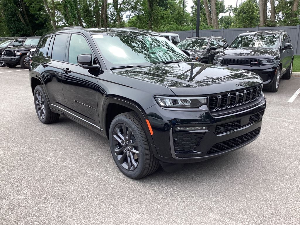 2026 Jeep Grand Cherokee GRAND CHEROKEE LIMITED RESERVE 4X4