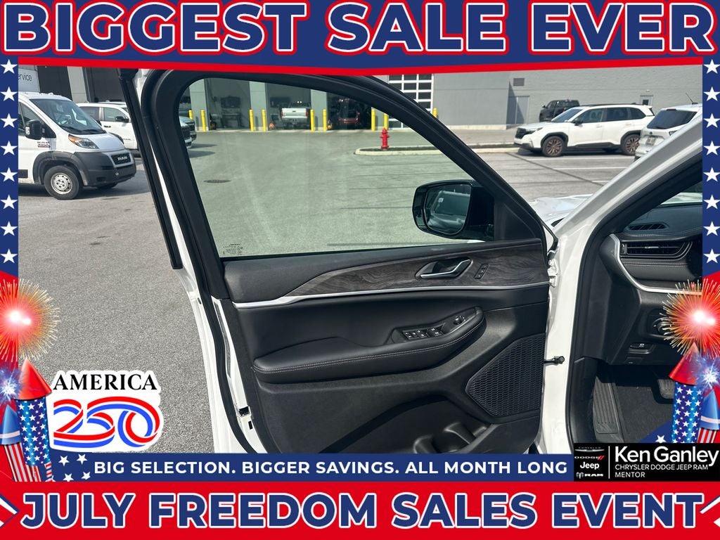 2026 Jeep Grand Cherokee GRAND CHEROKEE LIMITED 4X4