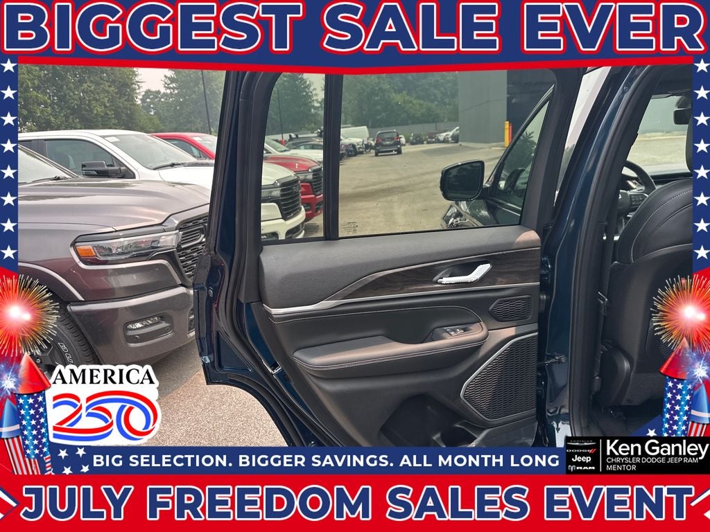 2026 Jeep Grand Cherokee GRAND CHEROKEE LIMITED RESERVE 4X4