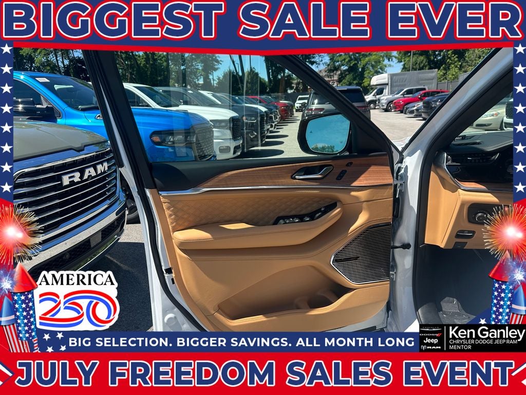2026 Jeep Grand Cherokee GRAND CHEROKEE SUMMIT 4X4