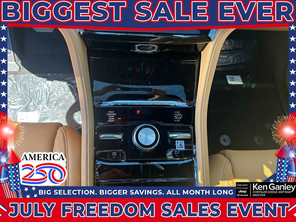 2026 Jeep Grand Cherokee GRAND CHEROKEE SUMMIT 4X4