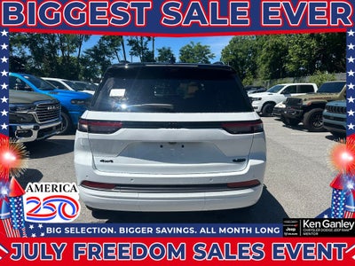 2026 Jeep Grand Cherokee GRAND CHEROKEE SUMMIT 4X4