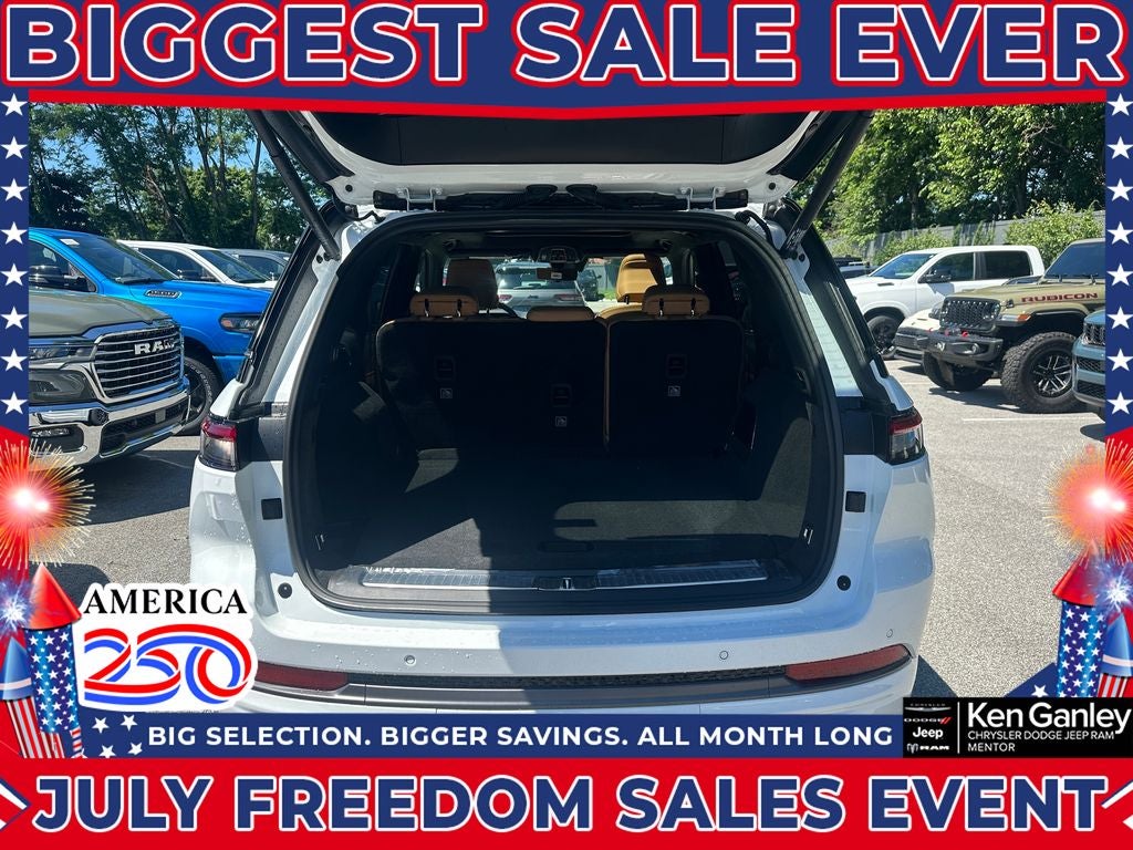 2026 Jeep Grand Cherokee GRAND CHEROKEE SUMMIT 4X4