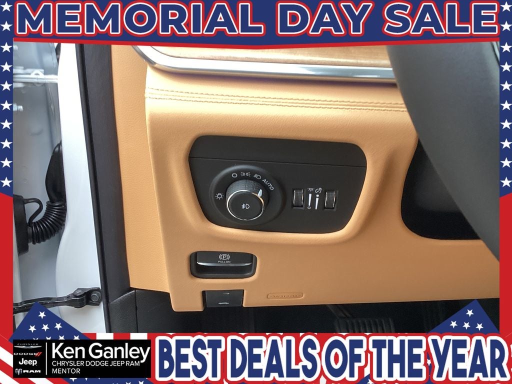 2026 Jeep Grand Cherokee GRAND CHEROKEE SUMMIT 4X4