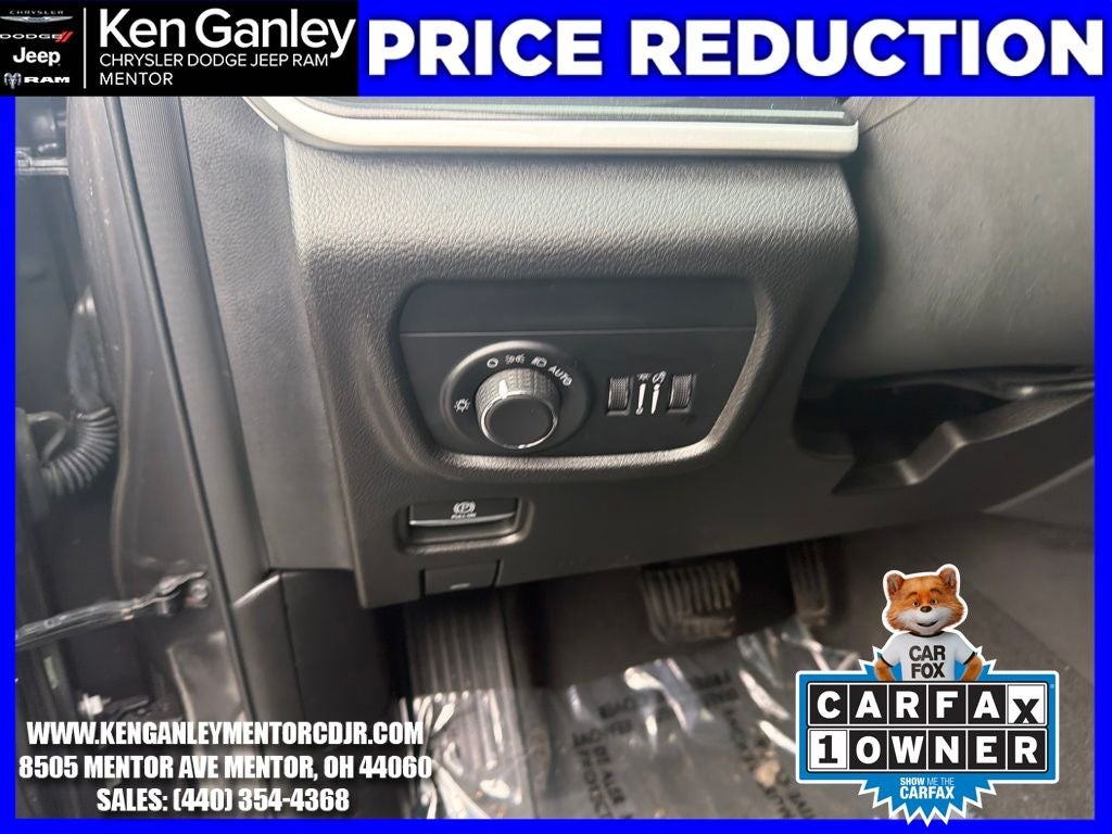 2022 Jeep Grand Cherokee L Laredo 4x4