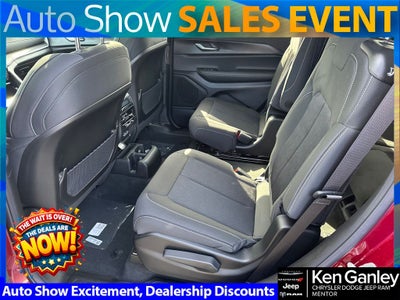 2025 Jeep Grand Cherokee GRAND CHEROKEE L LAREDO X 4X4