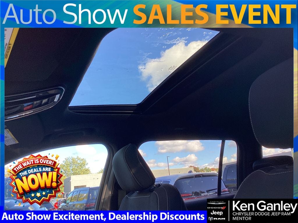 2025 Jeep Grand Cherokee GRAND CHEROKEE L LAREDO X 4X4