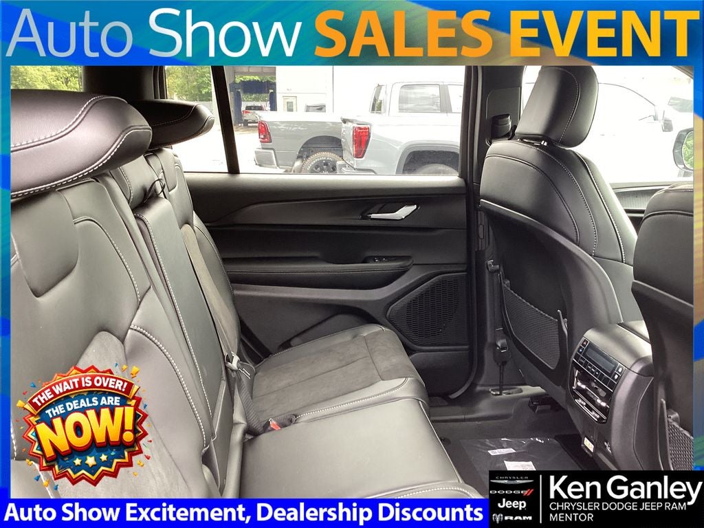 2025 Jeep Grand Cherokee GRAND CHEROKEE L ALTITUDE X 4X4