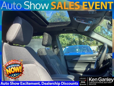 2025 Jeep Grand Cherokee GRAND CHEROKEE L LAREDO X 4X4