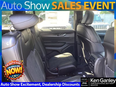 2025 Jeep Grand Cherokee GRAND CHEROKEE L ALTITUDE X 4X4