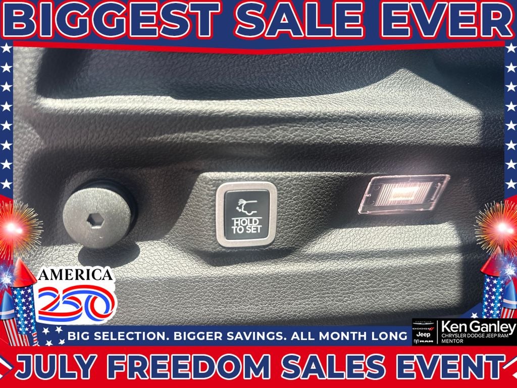 2026 Jeep Grand Cherokee GRAND CHEROKEE L LAREDO ALTITUDE 4X4