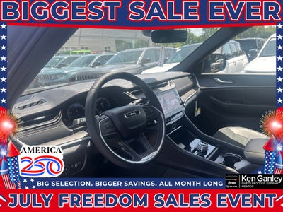 2026 Jeep Grand Cherokee GRAND CHEROKEE L LAREDO ALTITUDE 4X4