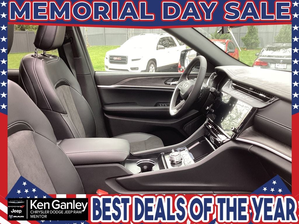 2026 Jeep Grand Cherokee GRAND CHEROKEE L LAREDO ALTITUDE 4X4