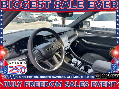 2026 Jeep Grand Cherokee GRAND CHEROKEE L LAREDO ALTITUDE 4X4