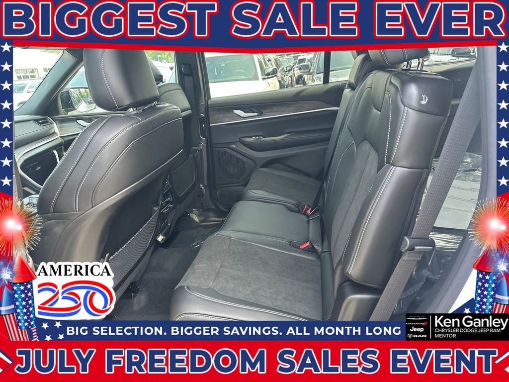 2026 Jeep Grand Cherokee GRAND CHEROKEE L LAREDO ALTITUDE 4X4