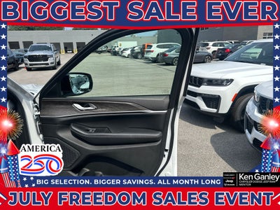 2026 Jeep Grand Cherokee GRAND CHEROKEE L LAREDO ALTITUDE 4X4
