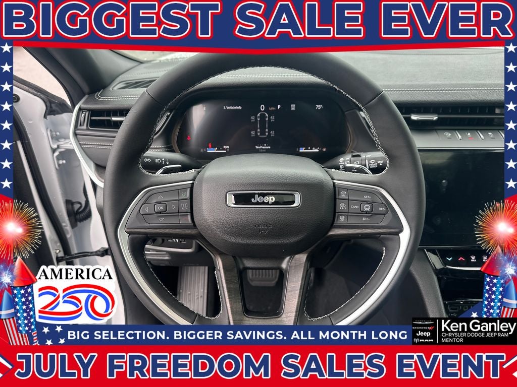 2026 Jeep Grand Cherokee GRAND CHEROKEE L LAREDO ALTITUDE 4X4