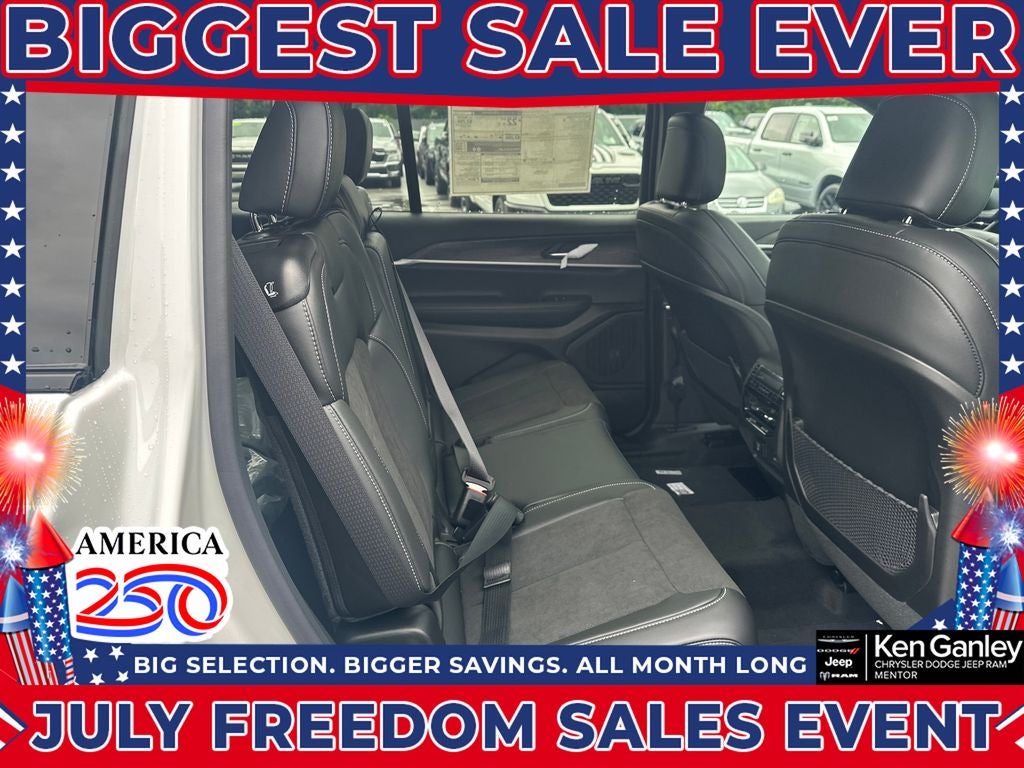 2026 Jeep Grand Cherokee GRAND CHEROKEE L LAREDO ALTITUDE 4X4