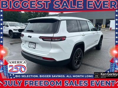 2026 Jeep Grand Cherokee GRAND CHEROKEE L LAREDO ALTITUDE 4X4