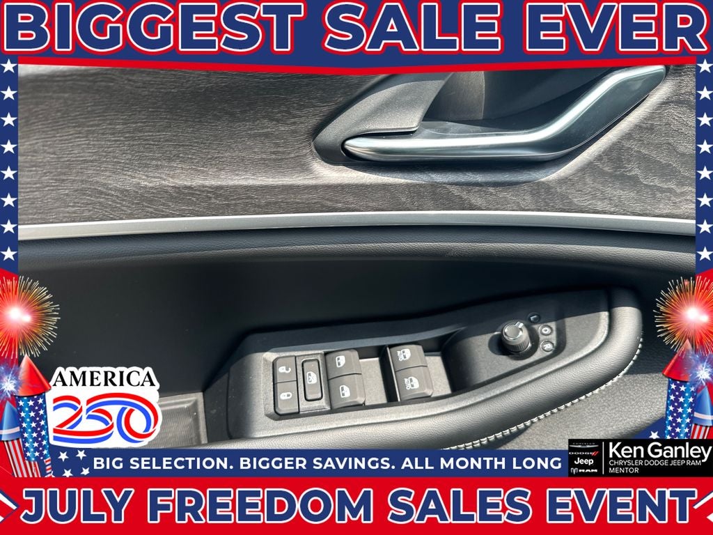 2026 Jeep Grand Cherokee GRAND CHEROKEE L LAREDO ALTITUDE 4X4