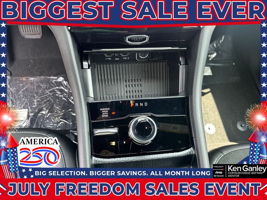 2026 Jeep Grand Cherokee GRAND CHEROKEE L LAREDO ALTITUDE 4X4
