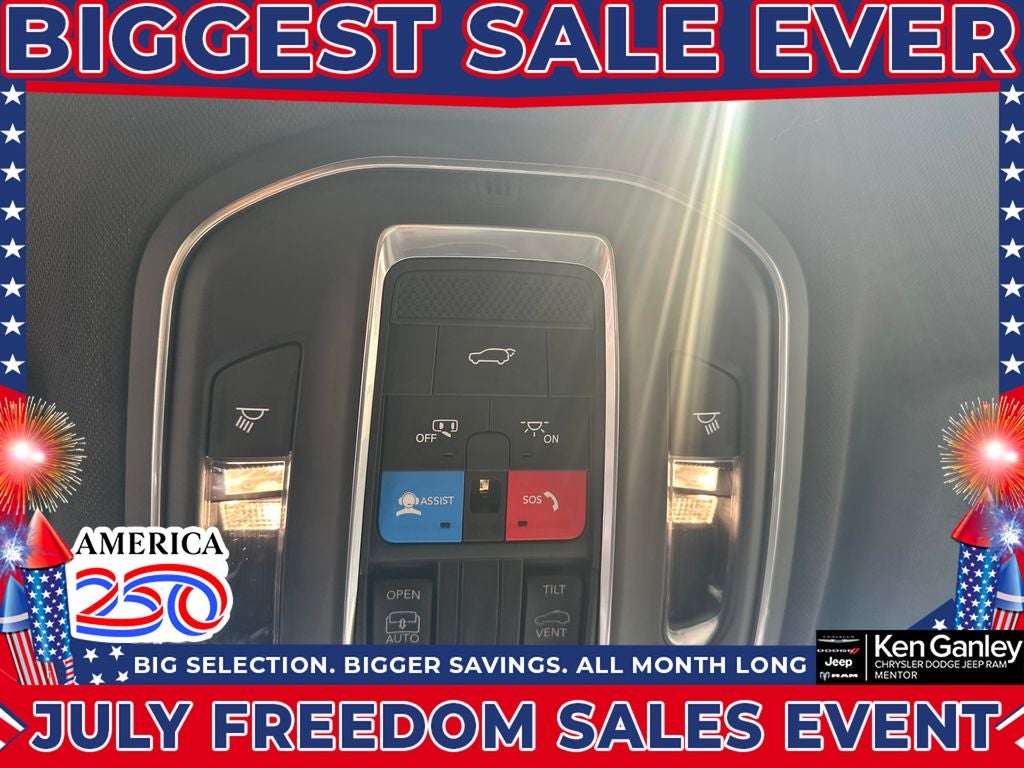 2026 Jeep Grand Cherokee GRAND CHEROKEE L LAREDO ALTITUDE 4X4