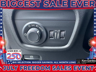 2026 Jeep Grand Cherokee GRAND CHEROKEE L LAREDO ALTITUDE 4X4
