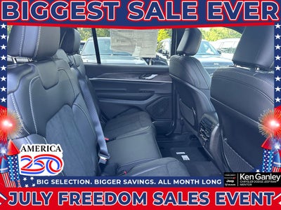 2026 Jeep Grand Cherokee GRAND CHEROKEE L LAREDO ALTITUDE 4X4