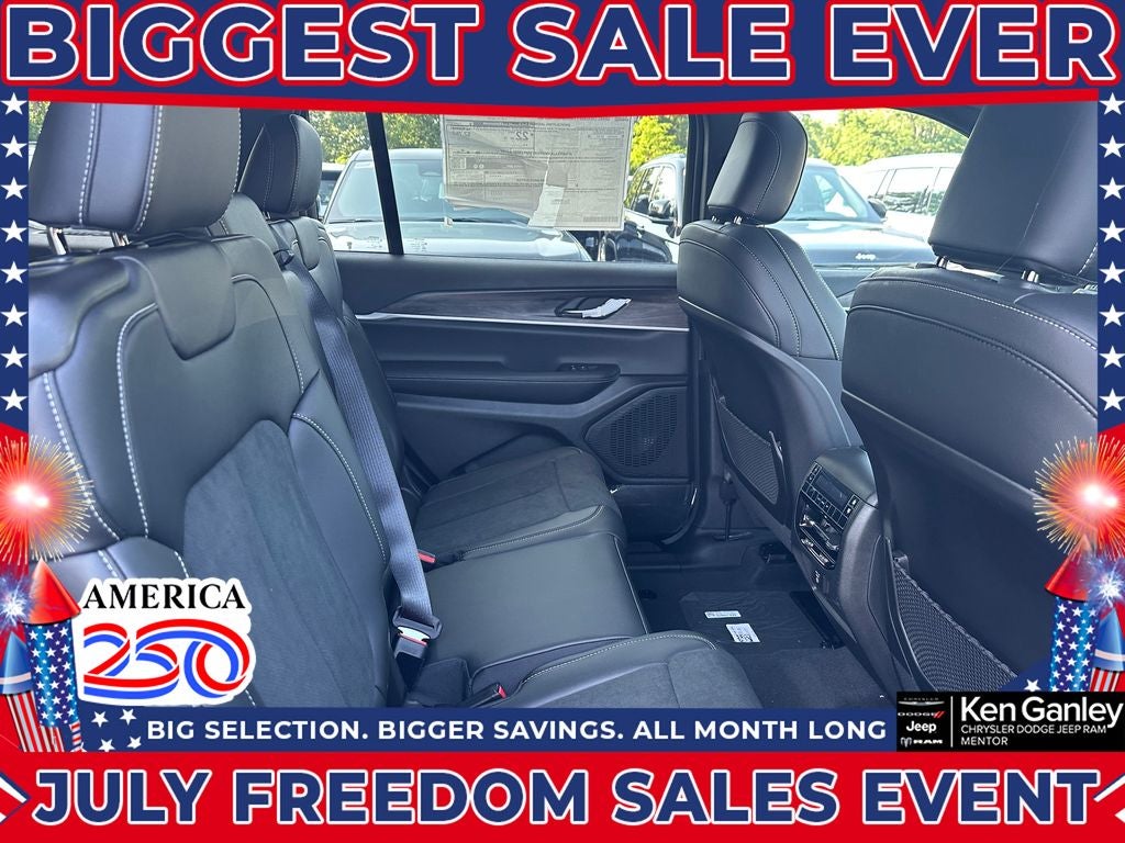2026 Jeep Grand Cherokee GRAND CHEROKEE L LAREDO ALTITUDE 4X4