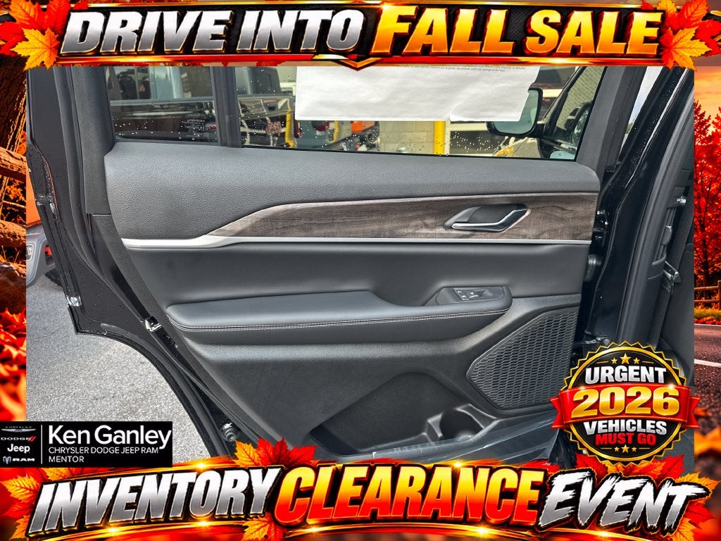 2027 Jeep Grand Cherokee GRAND CHEROKEE L LAREDO ALTITUDE 4X4