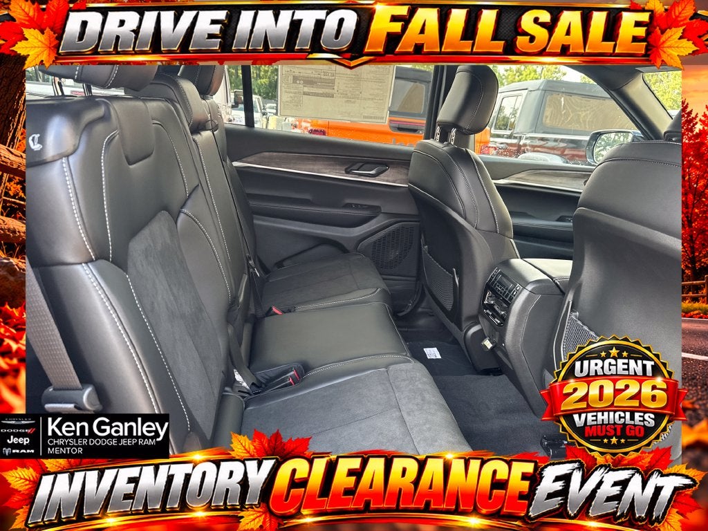 2027 Jeep Grand Cherokee GRAND CHEROKEE L LAREDO ALTITUDE 4X4