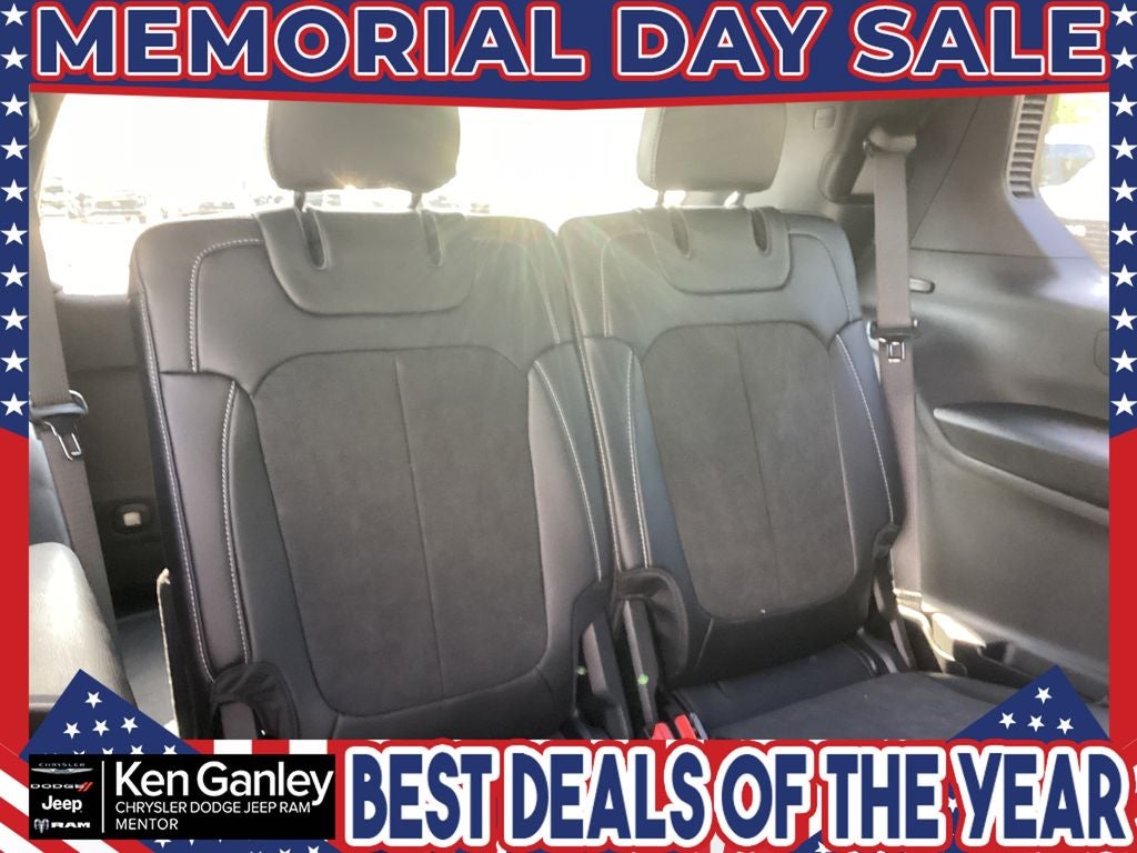 2026 Jeep Grand Cherokee GRAND CHEROKEE L LAREDO ALTITUDE 4X4