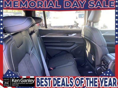 2026 Jeep Grand Cherokee GRAND CHEROKEE L LAREDO ALTITUDE 4X4