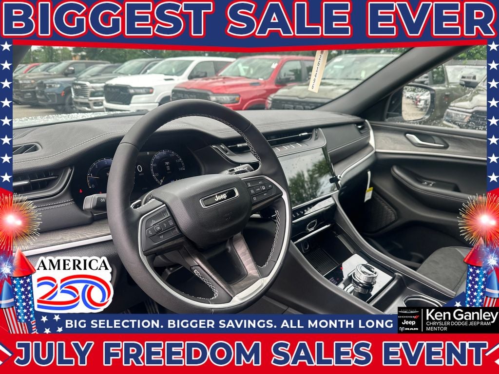 2026 Jeep Grand Cherokee GRAND CHEROKEE L LAREDO ALTITUDE 4X4