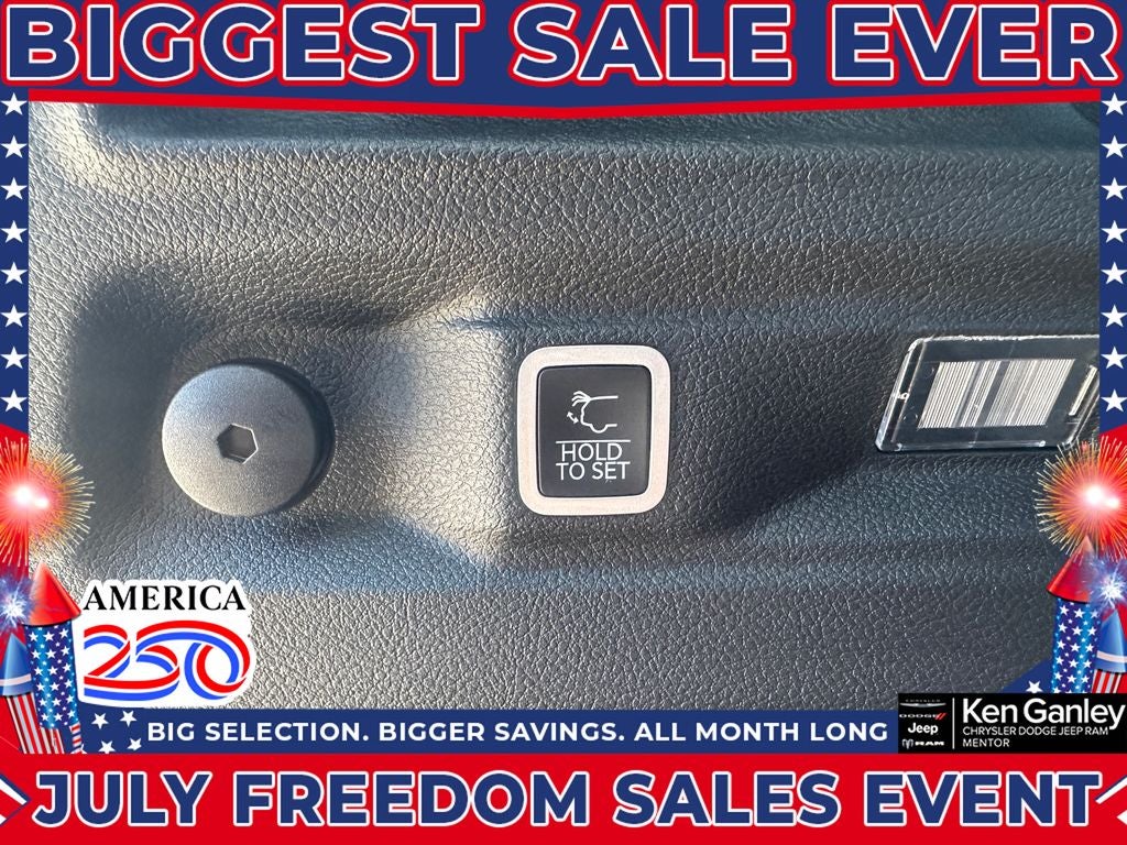 2026 Jeep Grand Cherokee GRAND CHEROKEE L LAREDO ALTITUDE 4X4