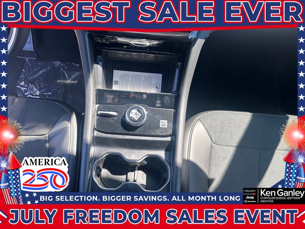2026 Jeep Grand Cherokee GRAND CHEROKEE L LAREDO ALTITUDE 4X4