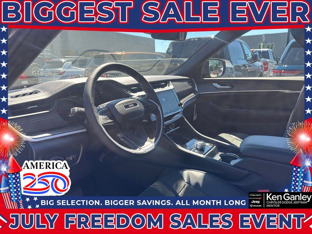 2026 Jeep Grand Cherokee GRAND CHEROKEE L LAREDO ALTITUDE 4X4
