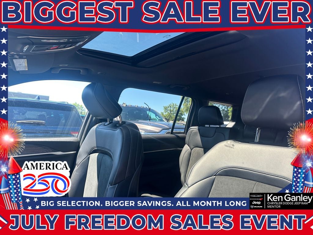 2026 Jeep Grand Cherokee GRAND CHEROKEE L LAREDO ALTITUDE 4X4
