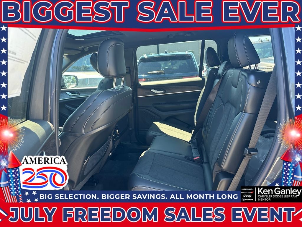 2026 Jeep Grand Cherokee GRAND CHEROKEE L LAREDO ALTITUDE 4X4