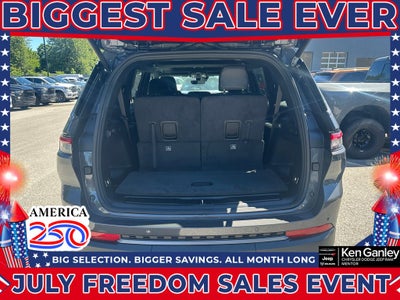 2026 Jeep Grand Cherokee GRAND CHEROKEE L LAREDO ALTITUDE 4X4