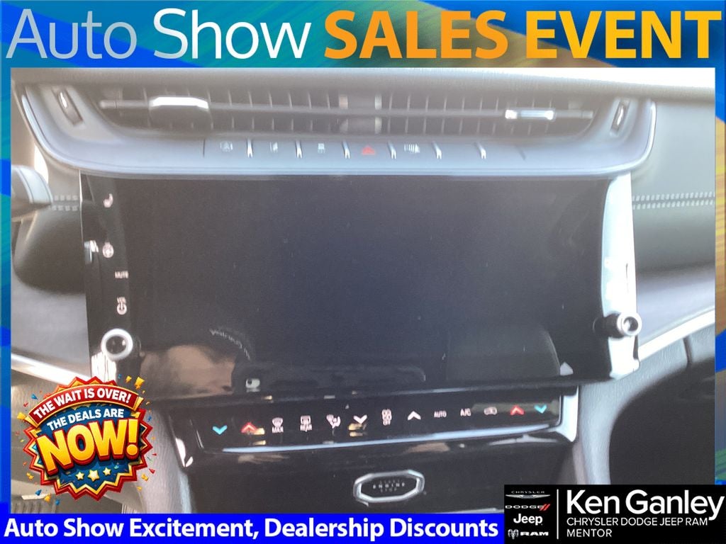 2026 Jeep Grand Cherokee GRAND CHEROKEE L LAREDO ALTITUDE 4X4