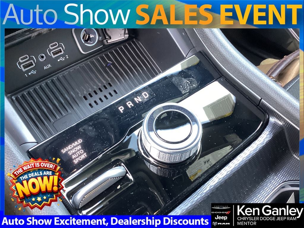 2026 Jeep Grand Cherokee GRAND CHEROKEE L LAREDO ALTITUDE 4X4