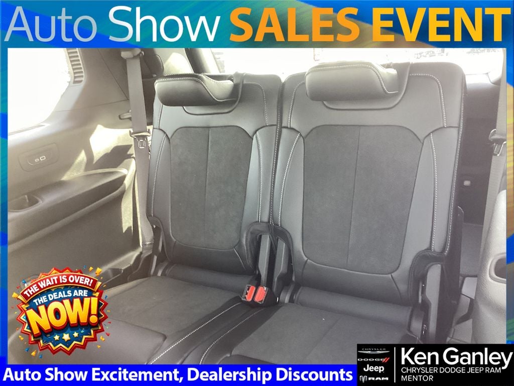 2026 Jeep Grand Cherokee GRAND CHEROKEE L LAREDO ALTITUDE 4X4