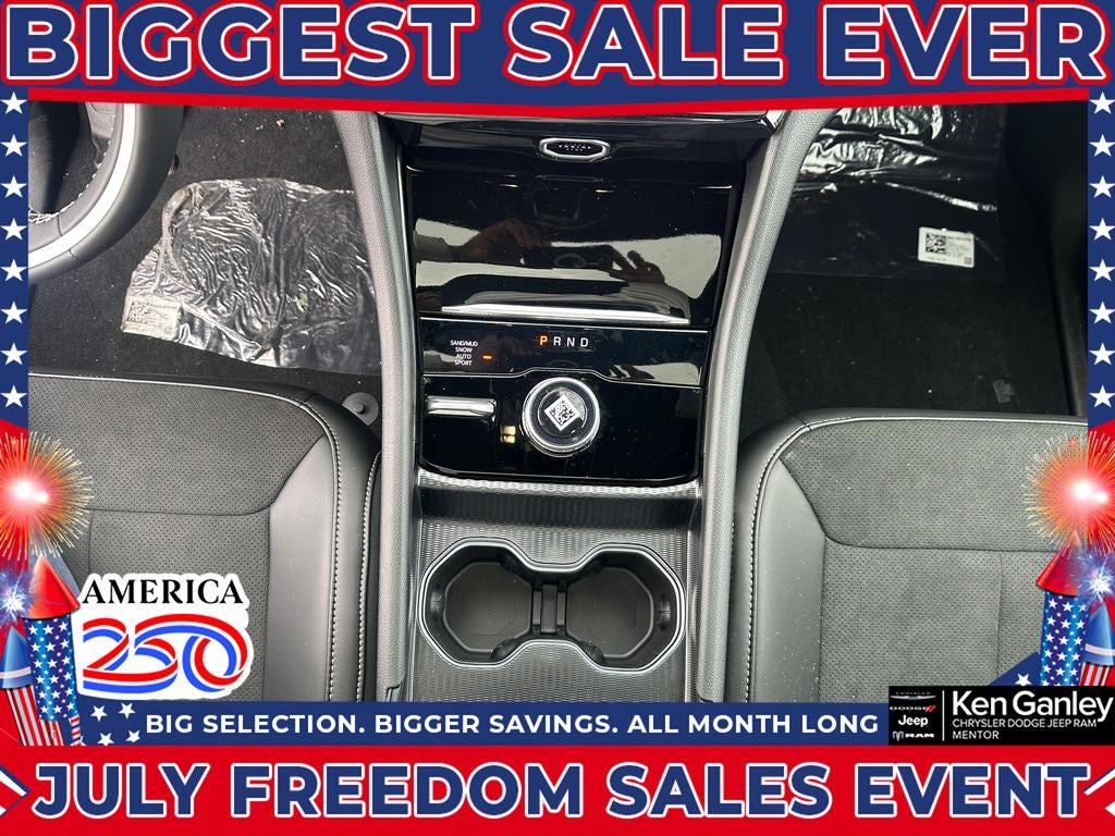 2026 Jeep Grand Cherokee GRAND CHEROKEE L LAREDO ALTITUDE 4X4