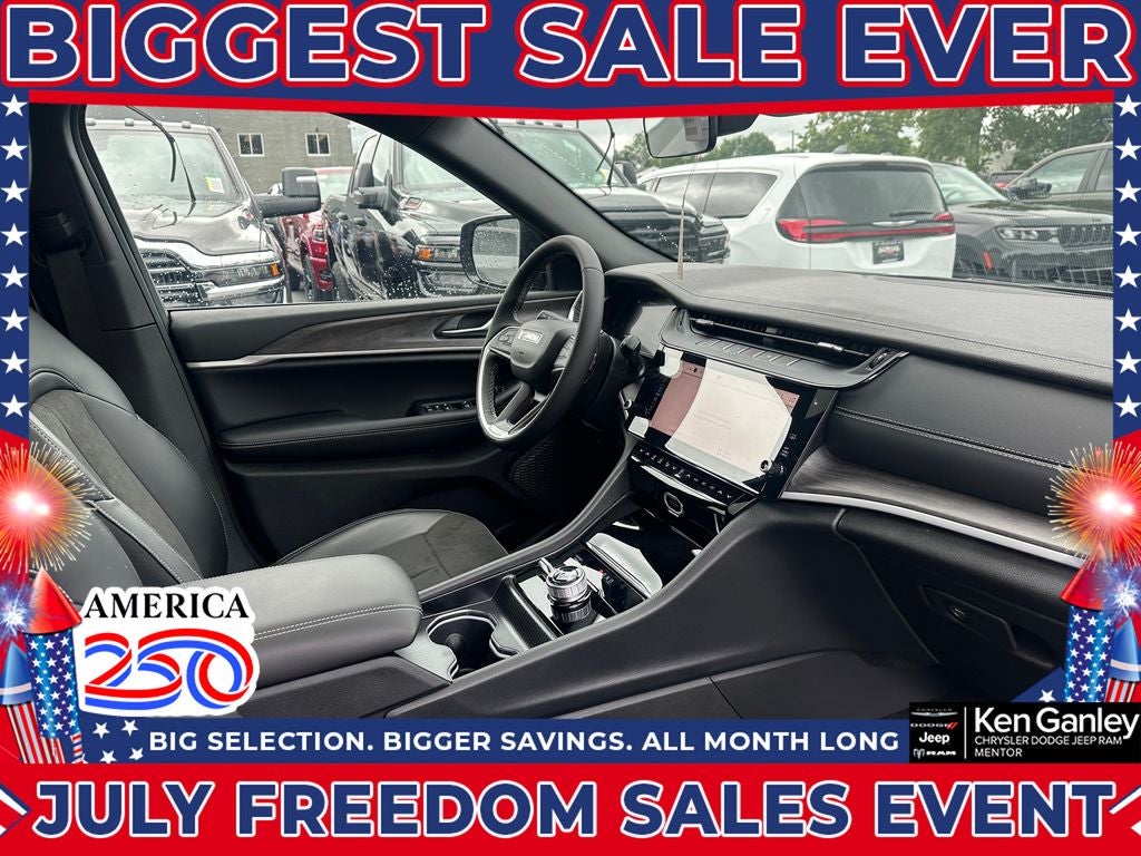2026 Jeep Grand Cherokee GRAND CHEROKEE L LAREDO ALTITUDE 4X4