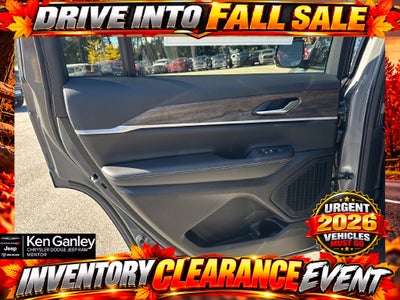 2027 Jeep Grand Cherokee GRAND CHEROKEE L LAREDO ALTITUDE 4X4