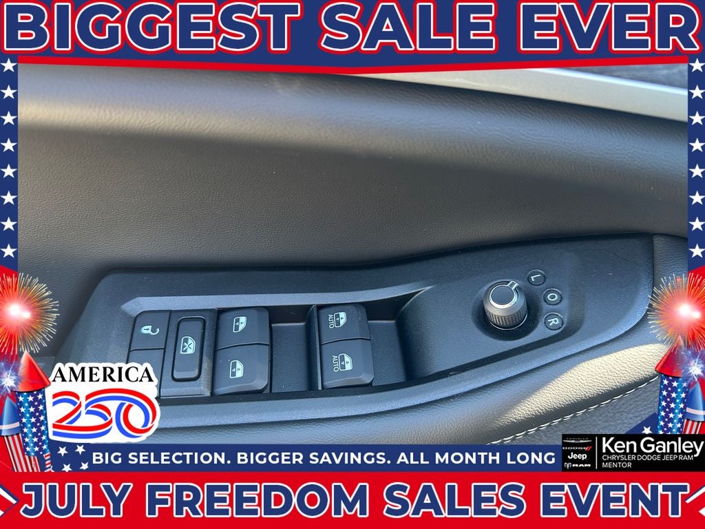 2026 Jeep Grand Cherokee GRAND CHEROKEE L LAREDO ALTITUDE 4X4
