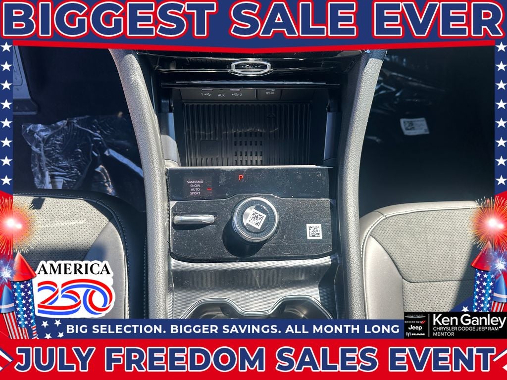 2026 Jeep Grand Cherokee GRAND CHEROKEE L LAREDO ALTITUDE 4X4